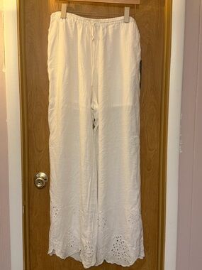 Women’s White Wide Leg Pants with Eyelet Hem